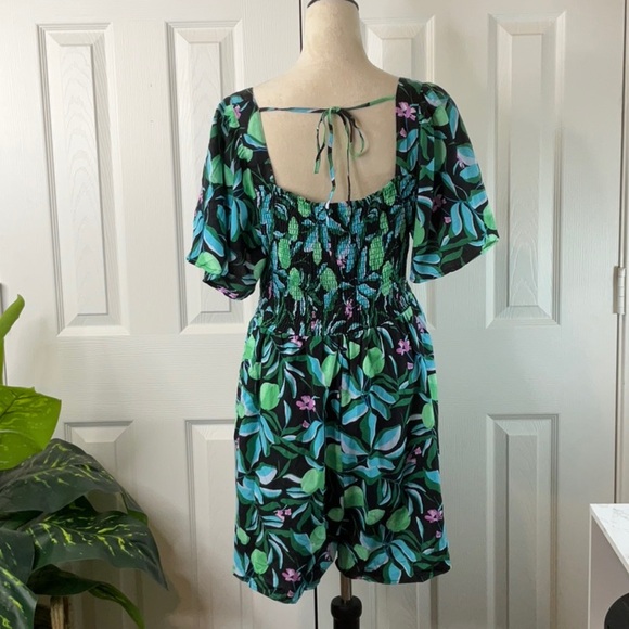 Ava & Viv Women's Flutter Short Sleeve Smocked Mini Romper Size XXL - Picture 8 of 11